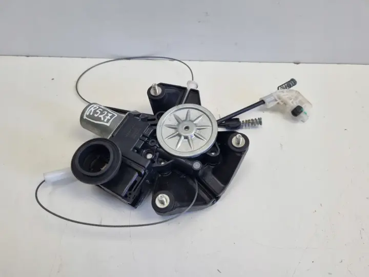 Toyota Yaris IV PODNOŚNIK SZYBY Silniczek PRAWY PRZÓD pasażera 85710-K0020