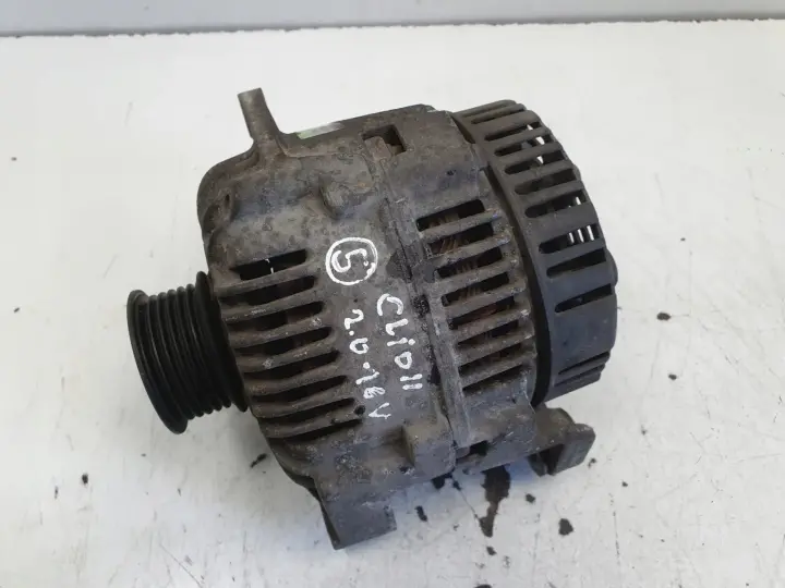 Renault Clio II Sport 2.0 16V ALTERNATOR 7700436671 valeo 110A