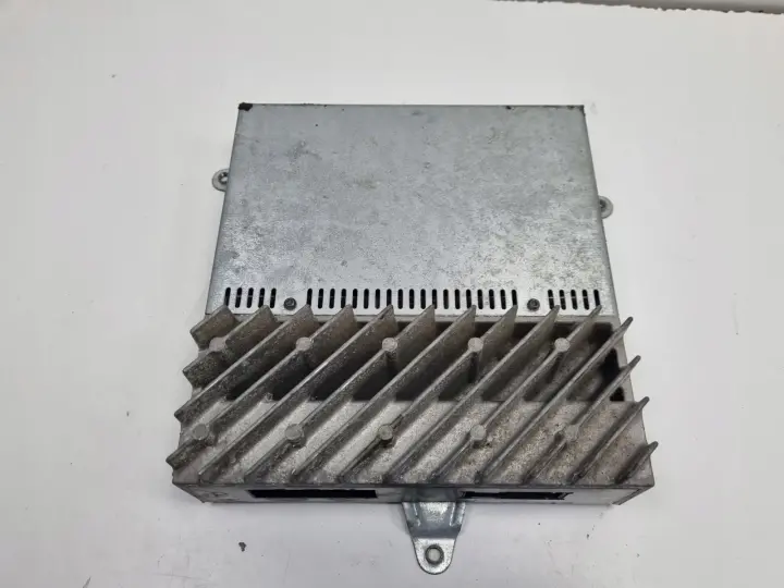 BMW E39 WZMACNIACZ AUDIO HIFI 8374535