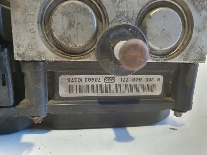 Opel Corsa C 1.0 12V POMPA ABS hamulcowa 0265800771 13276462