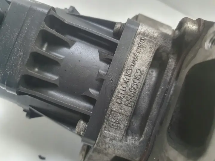 Opel Astra IV J 2.0 CDTI CHŁODNICA SPALIN egr 55566052
