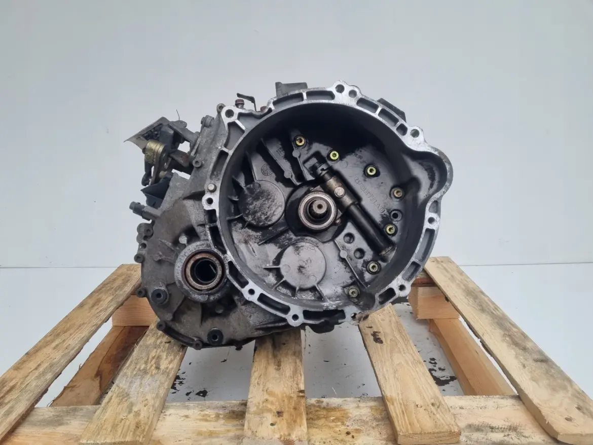 Mini One R50 1.4 D D4D SKRZYNIA BIEGÓW 7521757 BLA