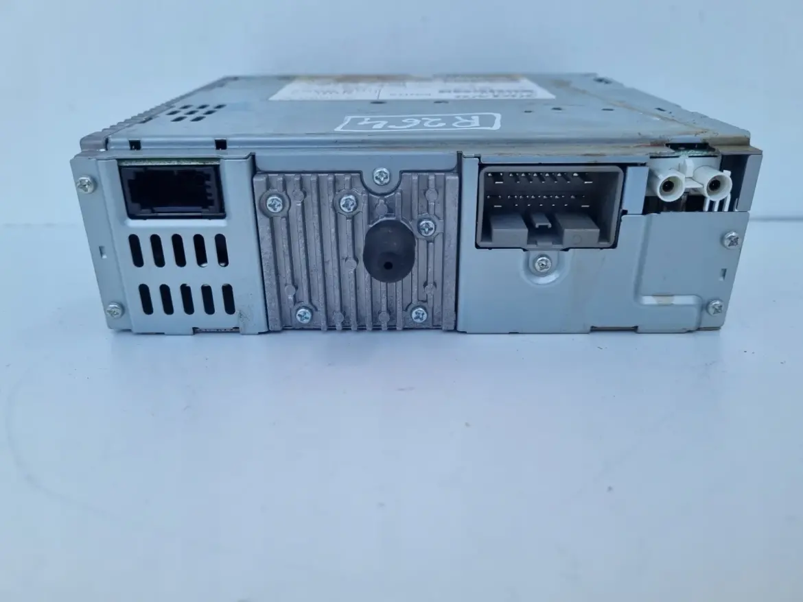 Volvo S40 II V50 RADIO CD radioodtwarzacz CZYTNIK PŁYT 31285448