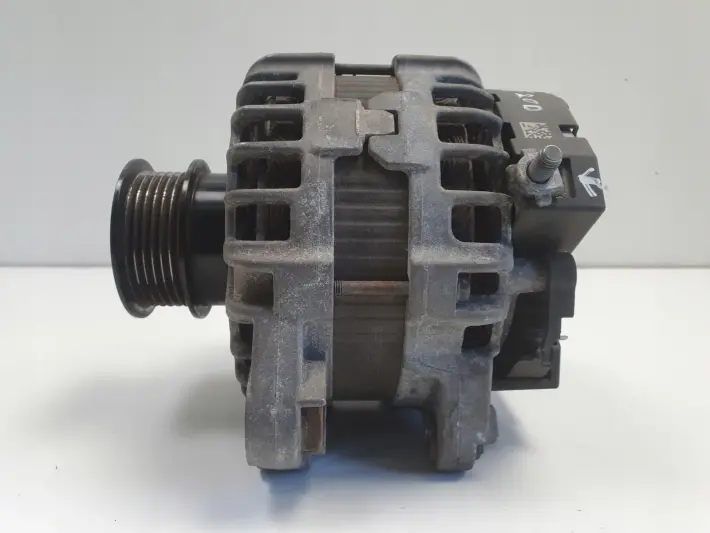 Volvo S60 II V60 2.0 D3 D4 ALTERNATOR 30659580 0125812009