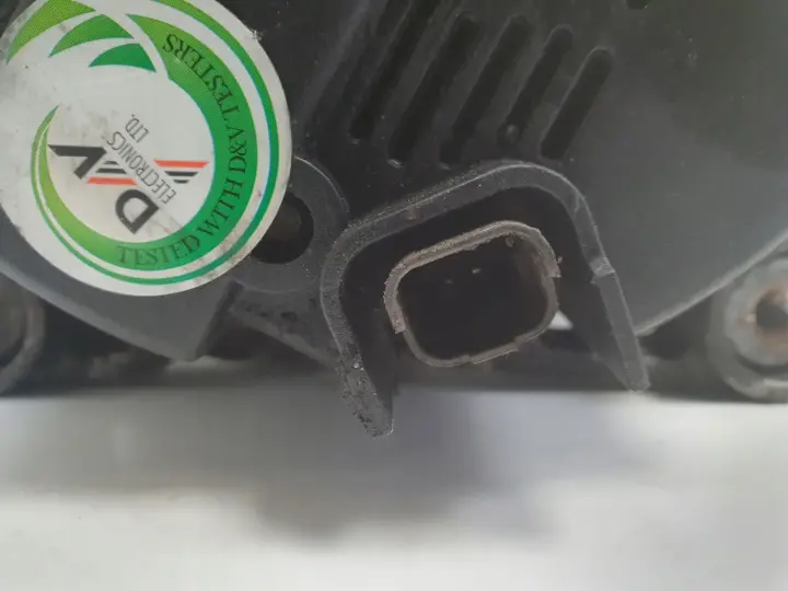 Renault Trafic II 2.0 DCI ALTERNATOR