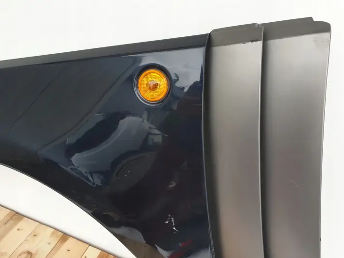 Range Rover Vogue L322 PRZEDNI BŁOTNIK LEWY PRZÓD