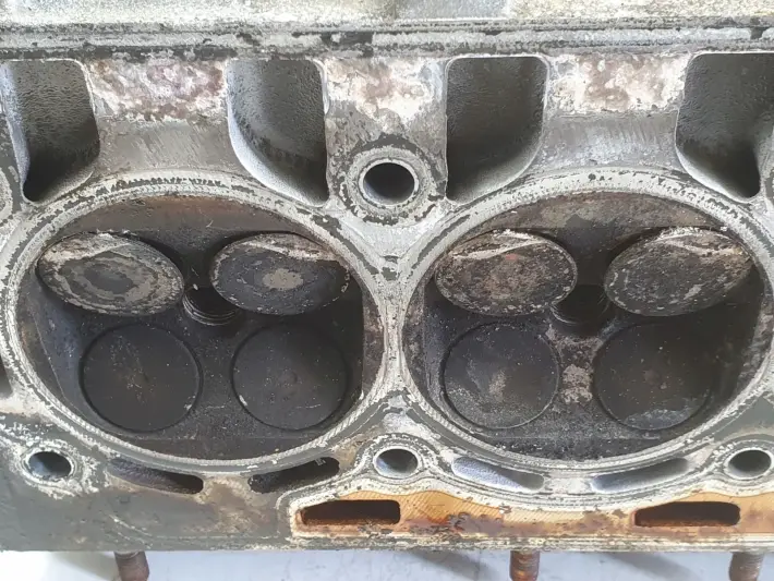 VW Polo IV 1.2 12V GŁOWICA CYLINDRÓW wałki 03E103373E