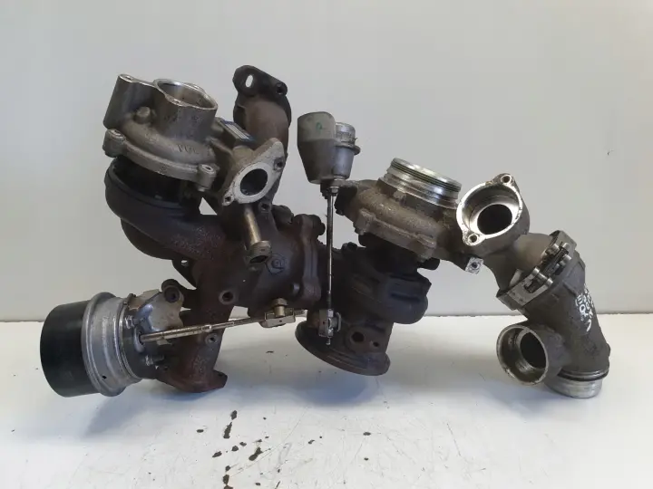 Volvo V70 III 2.0 D4 TURBOSPRĘŻARKA turbo BITURBO 31397999