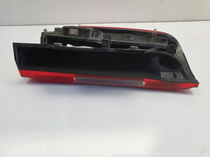 FIAT FIORINO NEMO BIPPER TYLNIA TYLNA LAMPA PRAWA prawy tył 01353205080E