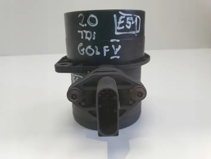 VW Golf V 2.0 TDI PRZEPŁYWOMIERZ POWIETRZA 0281002461 074906461B