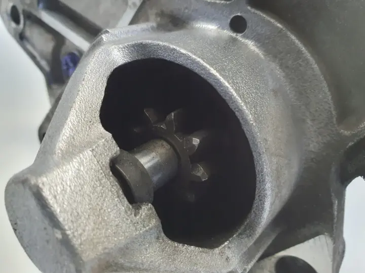 Dacia Duster I 1.2 TCe ROZRUSZNIK 233000779R