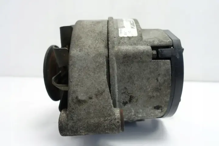 Mercedes W123 280CE 2.8 ALTERNATOR oryginał