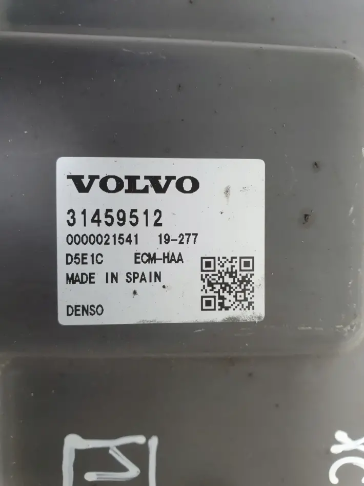 Volvo XC60 II 2.0 D STEROWNIK SILNIKA komputer 31459512