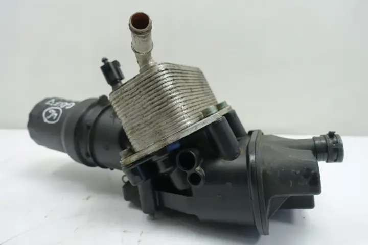 VW Golf V 2.0 FSI OBUDOWA FILTRA OLEJU oryginał