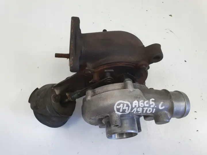 Audi A4 B5 VW Passat B5 1.9 TDI TURBOSPRĘŻARKA turbo 028145702H