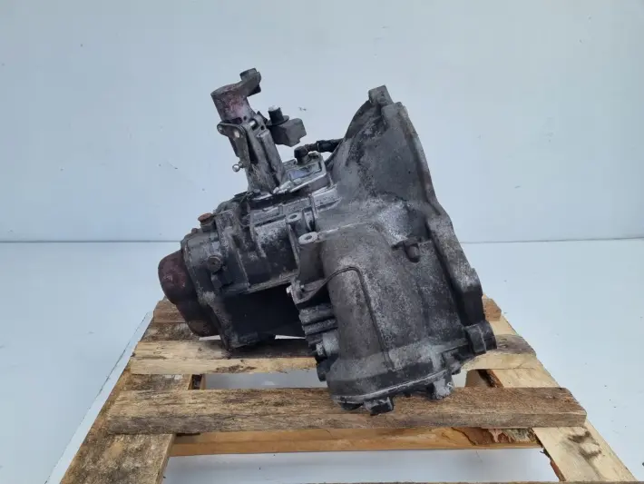 Opel Vectra C 1.6 1.8 16V SKRZYNIA BIEGÓW F17C374 manualna