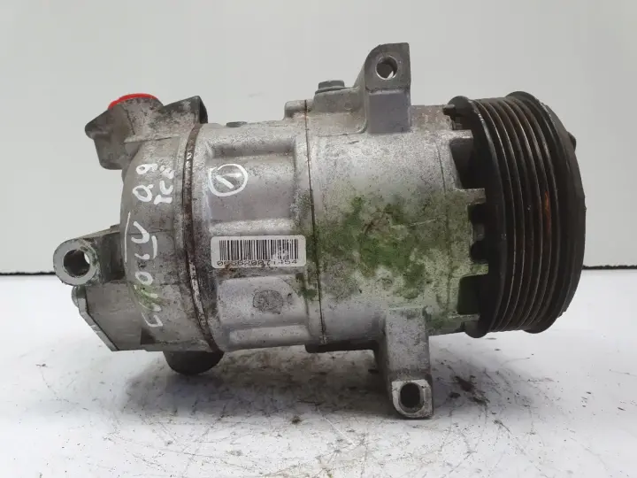 Renault Clio IV 0.9 TCe SPRĘŻARKA KLIMATYZACJI pompa 926000217R