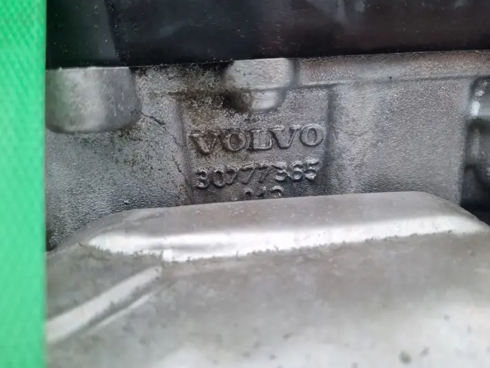 SILNIK KOMPLET Volvo XC70 II 2.4 D5 175KM pali 148tyś D5244T14