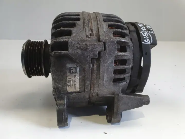 VW Golf V 1.9 TDI ALTERNATOR bosch