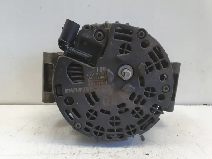 Mercedes SLK R171 3.0 V6 ALTERNATOR A0131545602 bosch