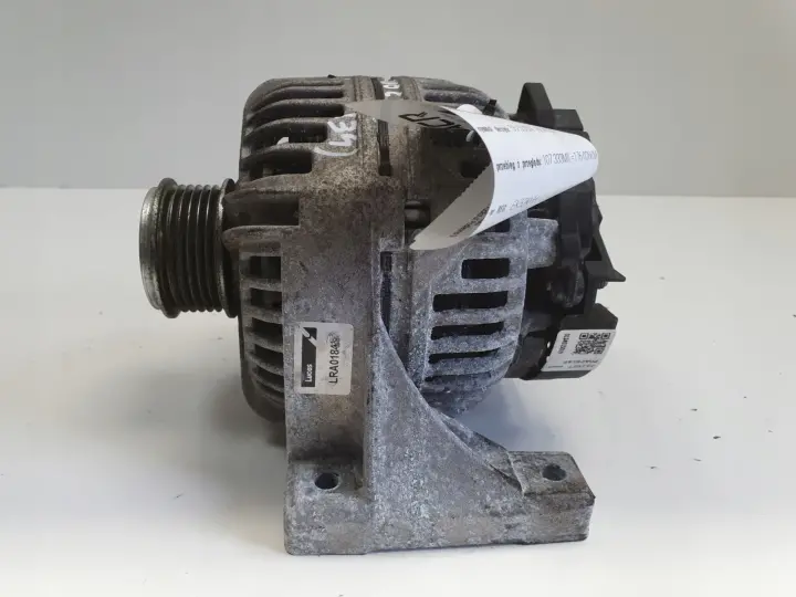 Volvo C70 2.4 T ALTERNATOR