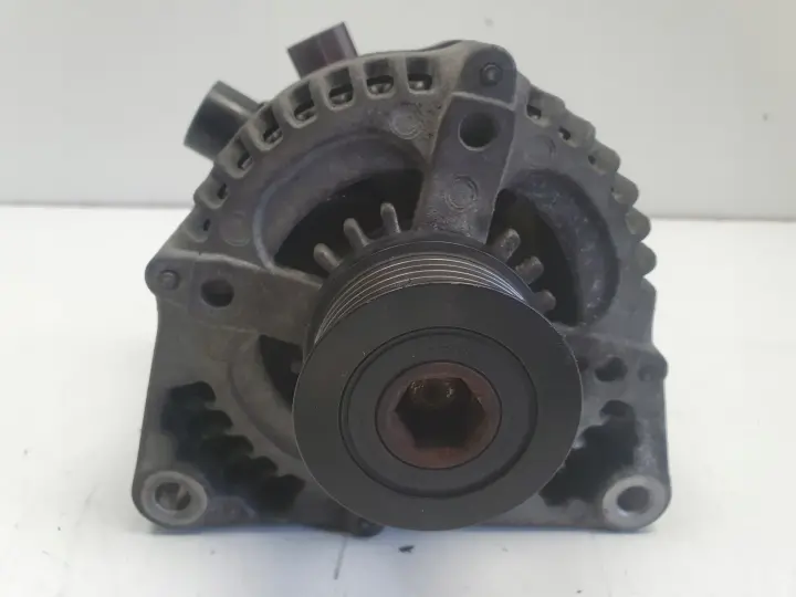 Volvo S40 II V50 2.0 D ALTERNATOR 3M5T-10300-YE