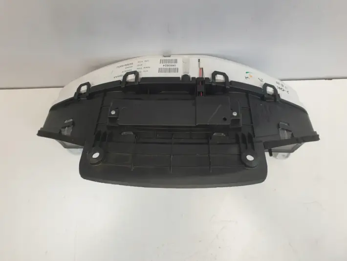 Volvo S60 II 2.0 D3 LICZNIK ZEGARY 31327584AA UK