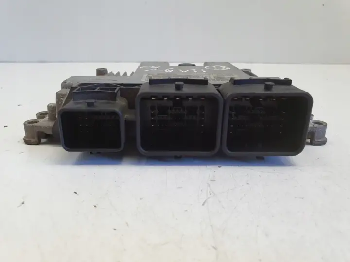 Citroen C4 1.6 16V VTi STEROWNIK SILNIKA komputer 0261S05190