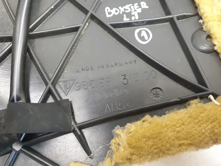 Porsche Boxster 986 OSŁONA TYLNEGO SŁUPKA lewa