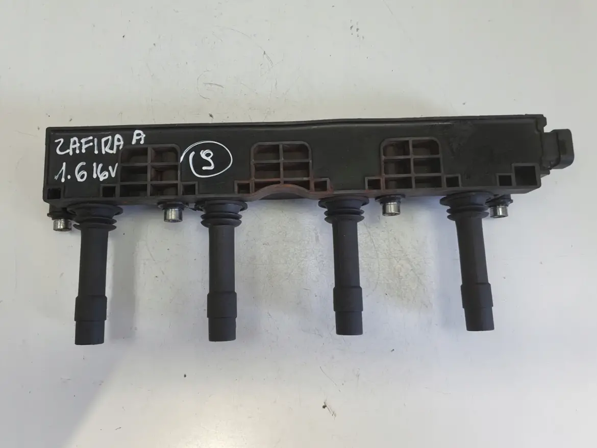 Opel Zafira A 1.6 16V CEWKA ZAPŁONOWA