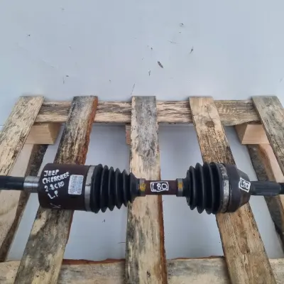 Jeep Cherokee KJ 2.8 CRD LEWA PRZEDNIA PÓŁOŚ półośka lewy przód P52111781AB