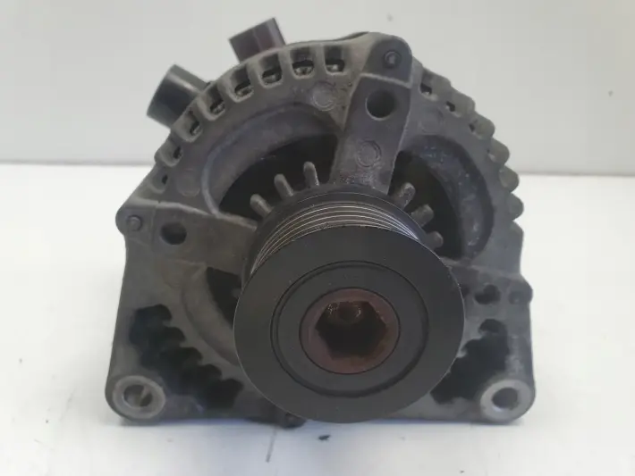 Volvo S40 II V50 2.0 D ALTERNATOR 3M5T-10300-YE