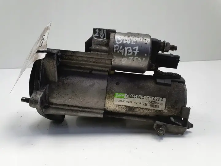 Audi A4 B7 2.0 TFSI ROZRUSZNIK valeo 06D911023A