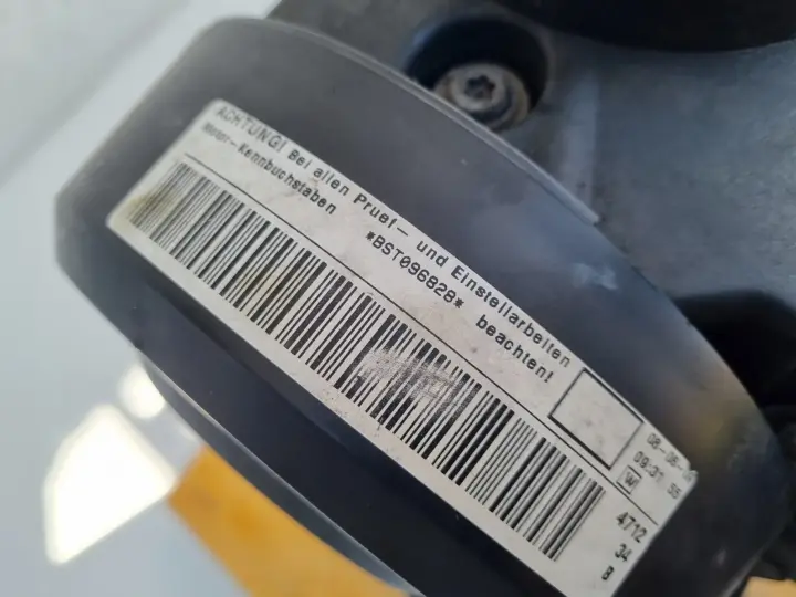 SILNIK BEZ OSPRZĘTU VW Caddy III 2.0 SDI 70KM ładnie pracuje BST