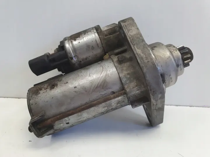 VW Golf V 2.0 FSI ROZRUSZNIK 02Z911023G valeo