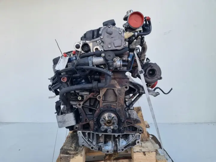 SILNIK KOMPLET Audi A6 C5 1.9 TDI 130KM pali AWX