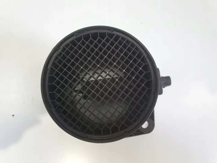 VW Golf VI 2.0 TDI PRZEPŁYWOMIERZ POWIETRZA 0281002956 03L906461A