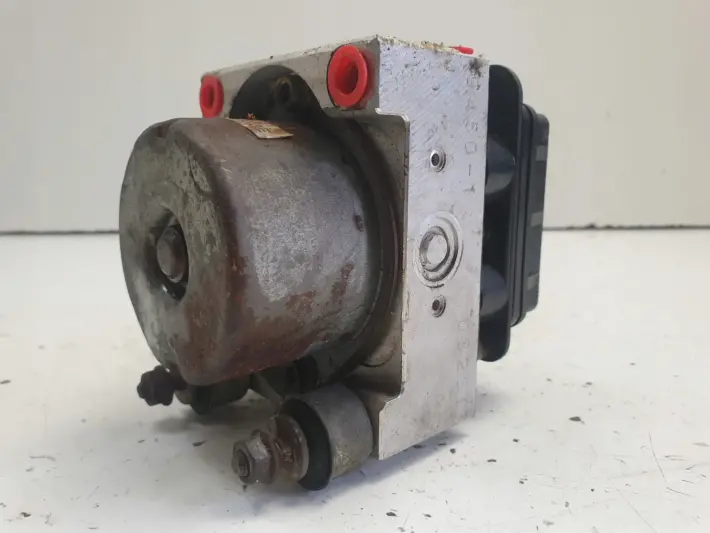 Mazda 626 V POMPA ABS hamulcowa GE7E 437A0