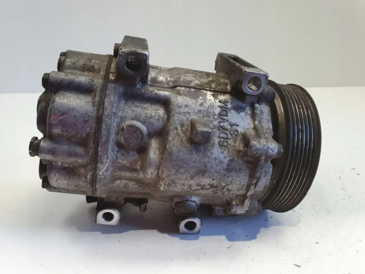Volvo S40 II V50 2.0 D SPRĘŻARKA KLIMATYZACJI 3M5H-19D629-HE