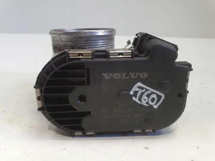 Volvo S40 II V50 2.4 D5 PRZEPUSTNICA 31216665 0280750520