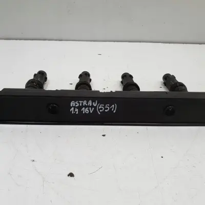 Opel Astra IV J 1.4 16V CEWKA ZAPŁONOWA 0221503472