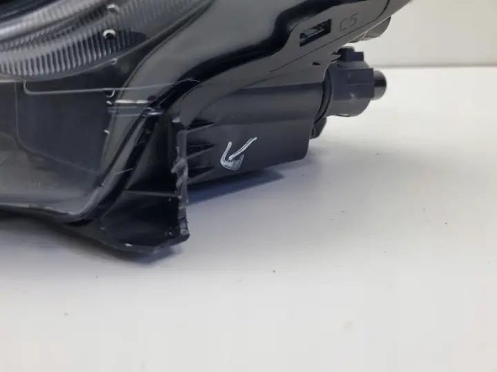 Volvo XC40 PRZEDNIA LAMPA LEWA lewy przód FULL LED EUROPA 32293917