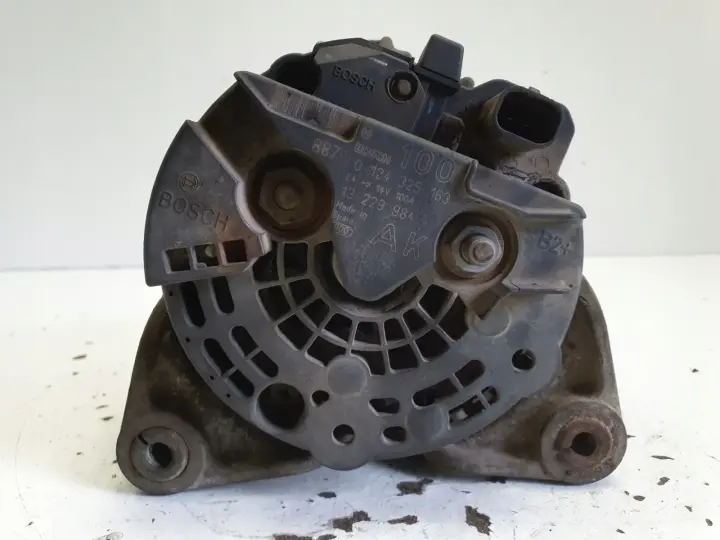 Opel Zafira B 1.6 16V ALTERNATOR bosch 100A 0124325163 13229984 AK