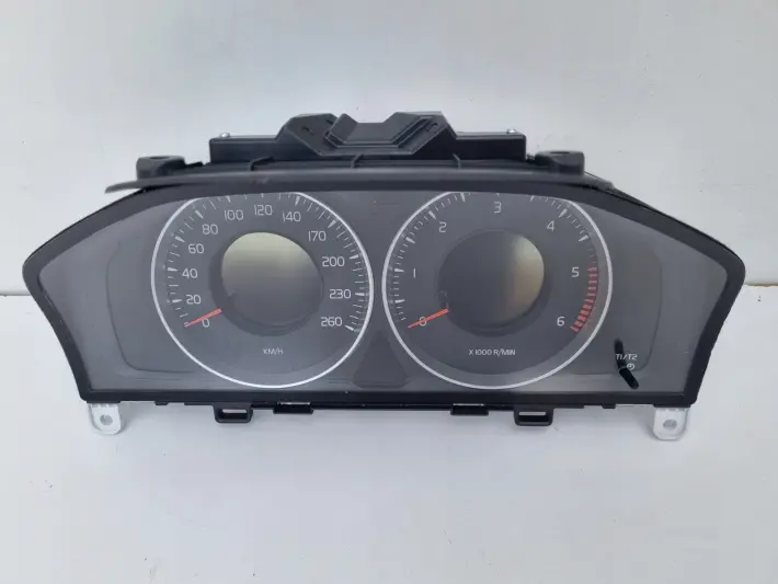 Volvo XC60 I V60 I S60 II 2.4 D5 LICZNIK ZEGARY Europa 31327581AA diesel