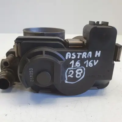Opel Astra III H 1.6 16V PRZEPUSTNICA 055559227
