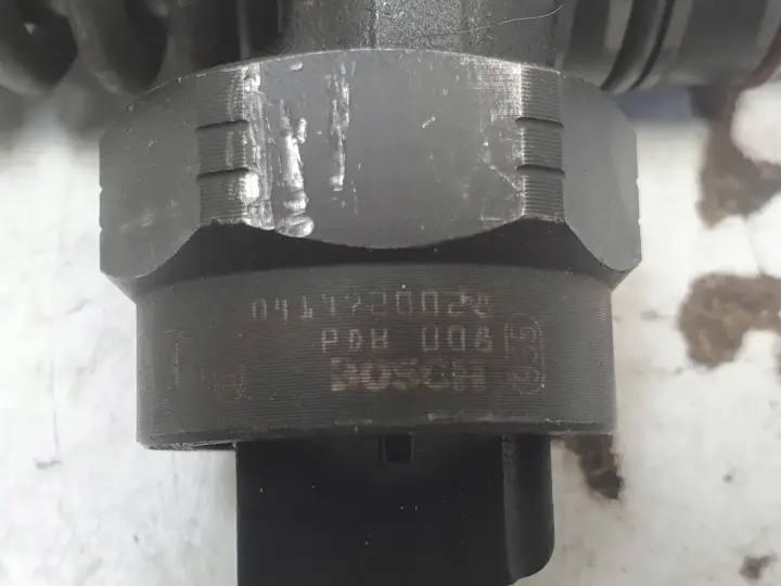 Audi A3 8L 1.9 TDI POMPOWTRYSKIWACZ wtrysk 038130073AA