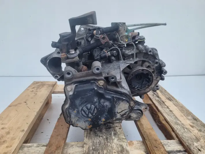 Audi TT 1.8 T turbo SKRZYNIA BIEGÓW DBZ manualna MANUAL
