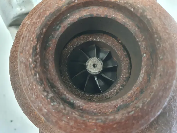 Audi A3 II 8P VW Passat B6 2.0 TDI TURBOSPRĘŻARKA turbo Garrett