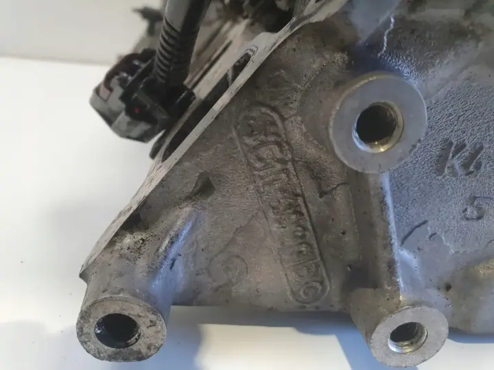 Ford Transit MK6 VI 2.4 TDDI GŁOWICA CYLINDRÓW 4C1Q-6K537