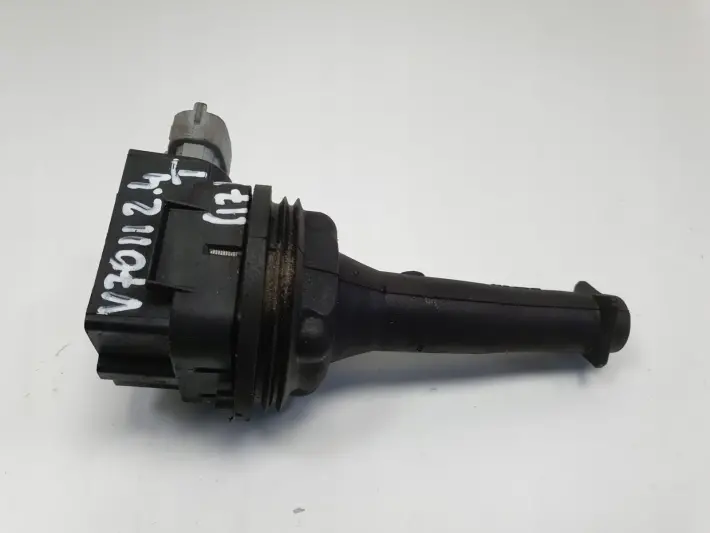 Volvo V70 III S80 II 2.5 T CEWKA ZAPŁONOWA 30713417 0221604010